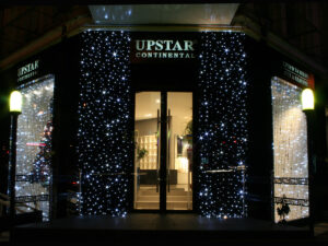 Праздничная иллюминация бутика Upstar Continental г.Киев